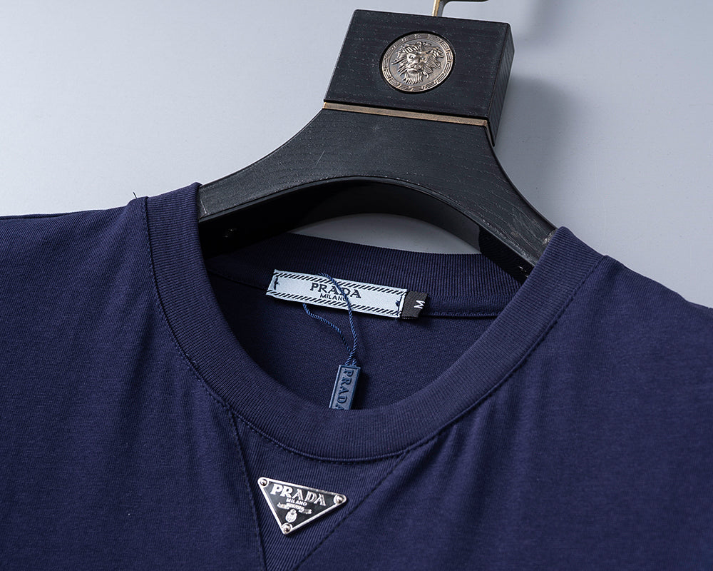 125WP67UDE Stylish T-shirts