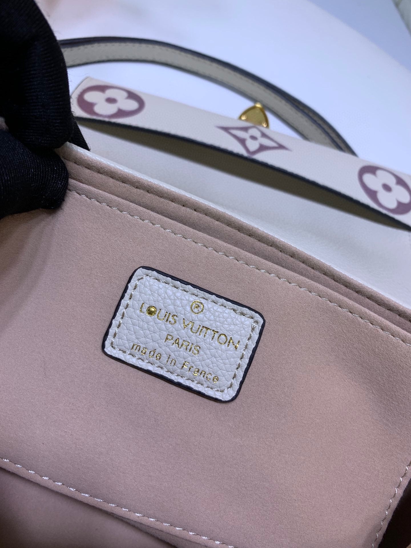 2XR363BDE Stylish leather bag 