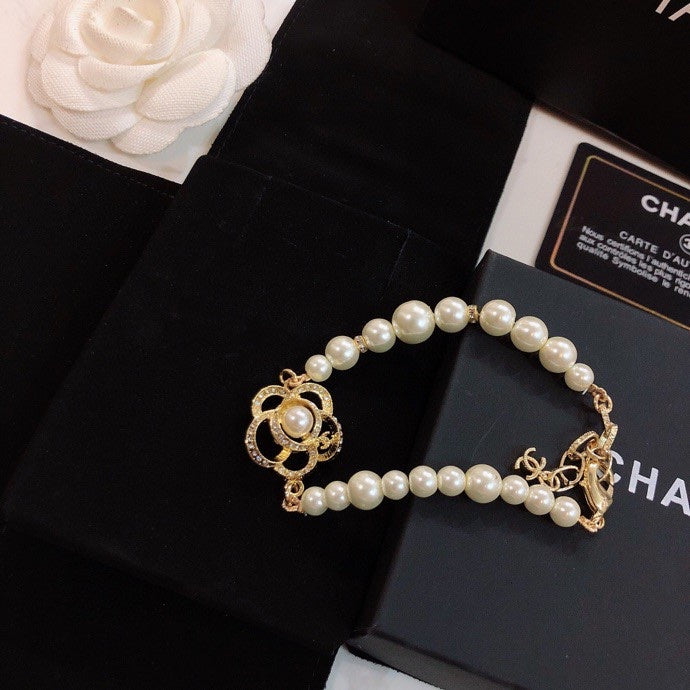 14C574KDE Stylish Bracelets