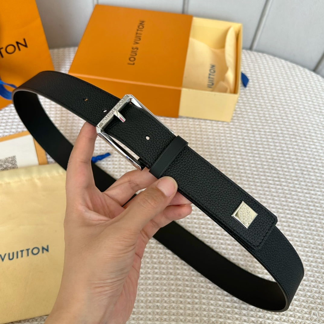 14E63PDE Stylish  High quality belt With full package