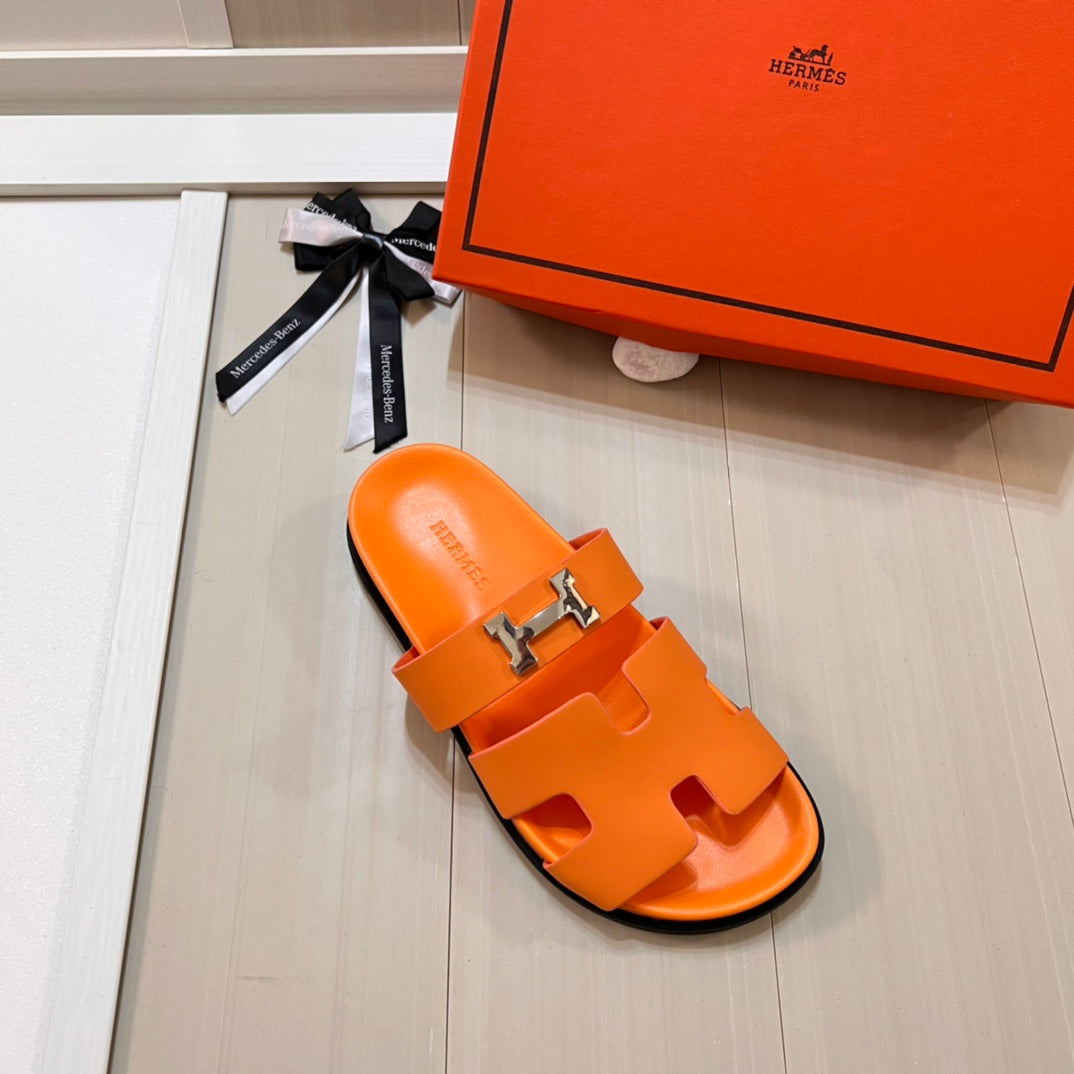 14H207ZDE Stylish Slippers