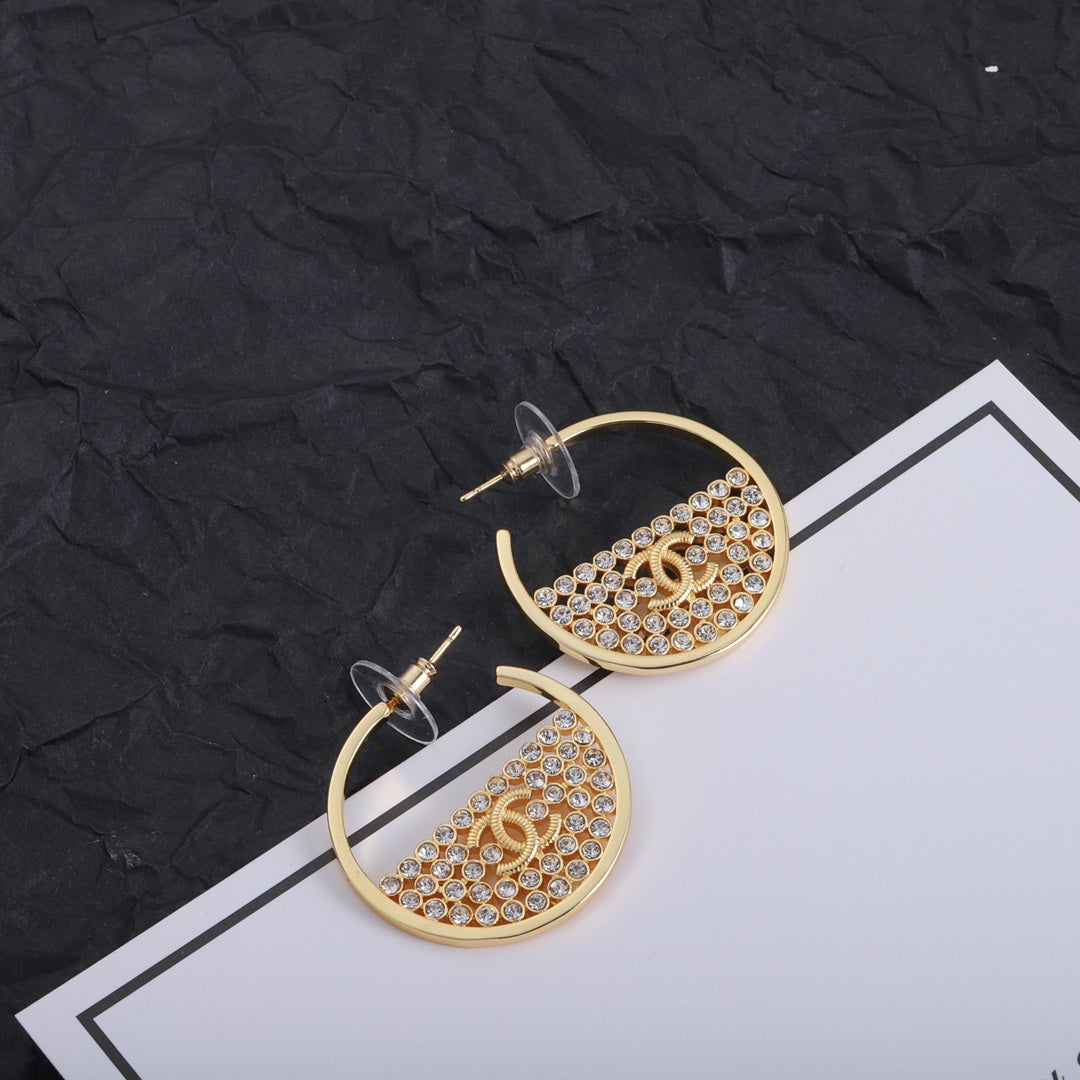 1YC368EDE Stylish Earrings
