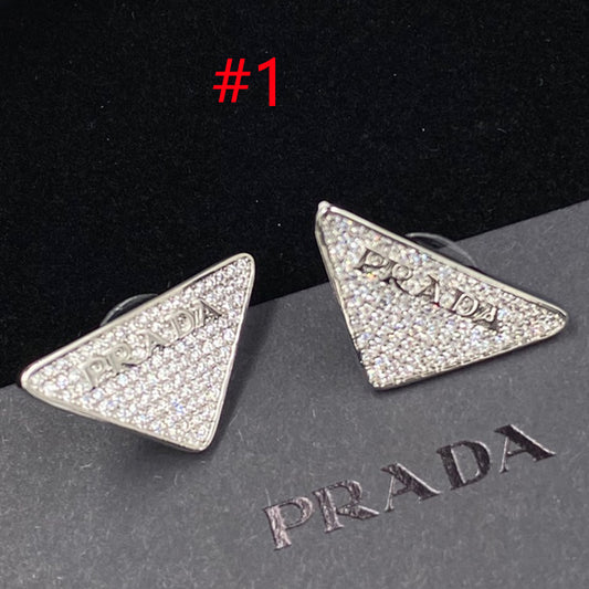 14PD500EDE Stylish Earrings