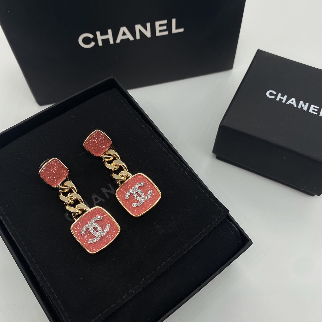 1YC161EDE Stylish Earrings