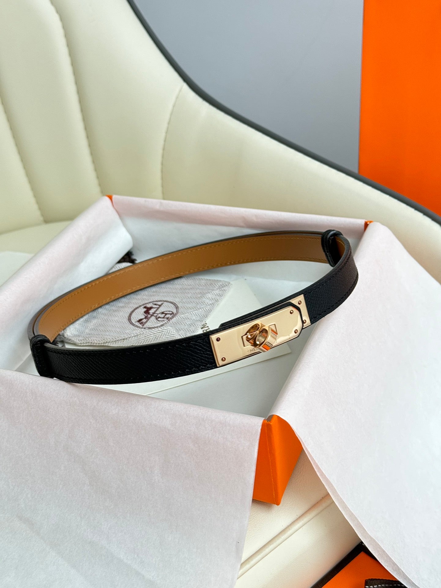 1WH196PDE Stylish  High quality leather belt With full package