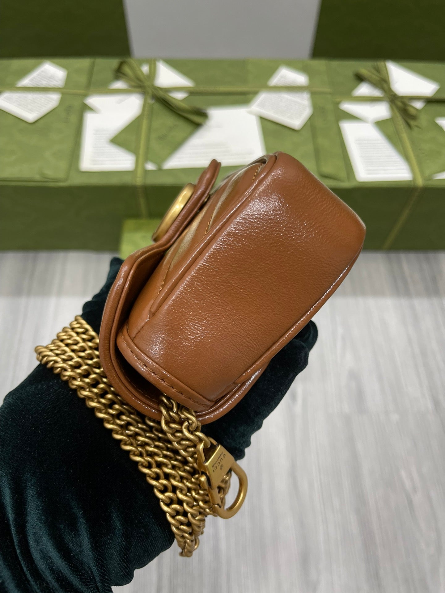 1XB51BDE Stylish leather bag 