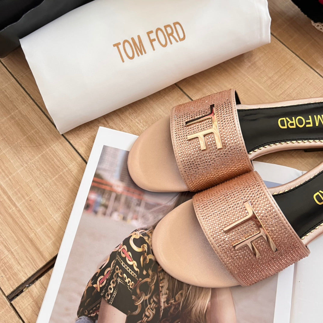 14A89ZDE Stylish Slippers