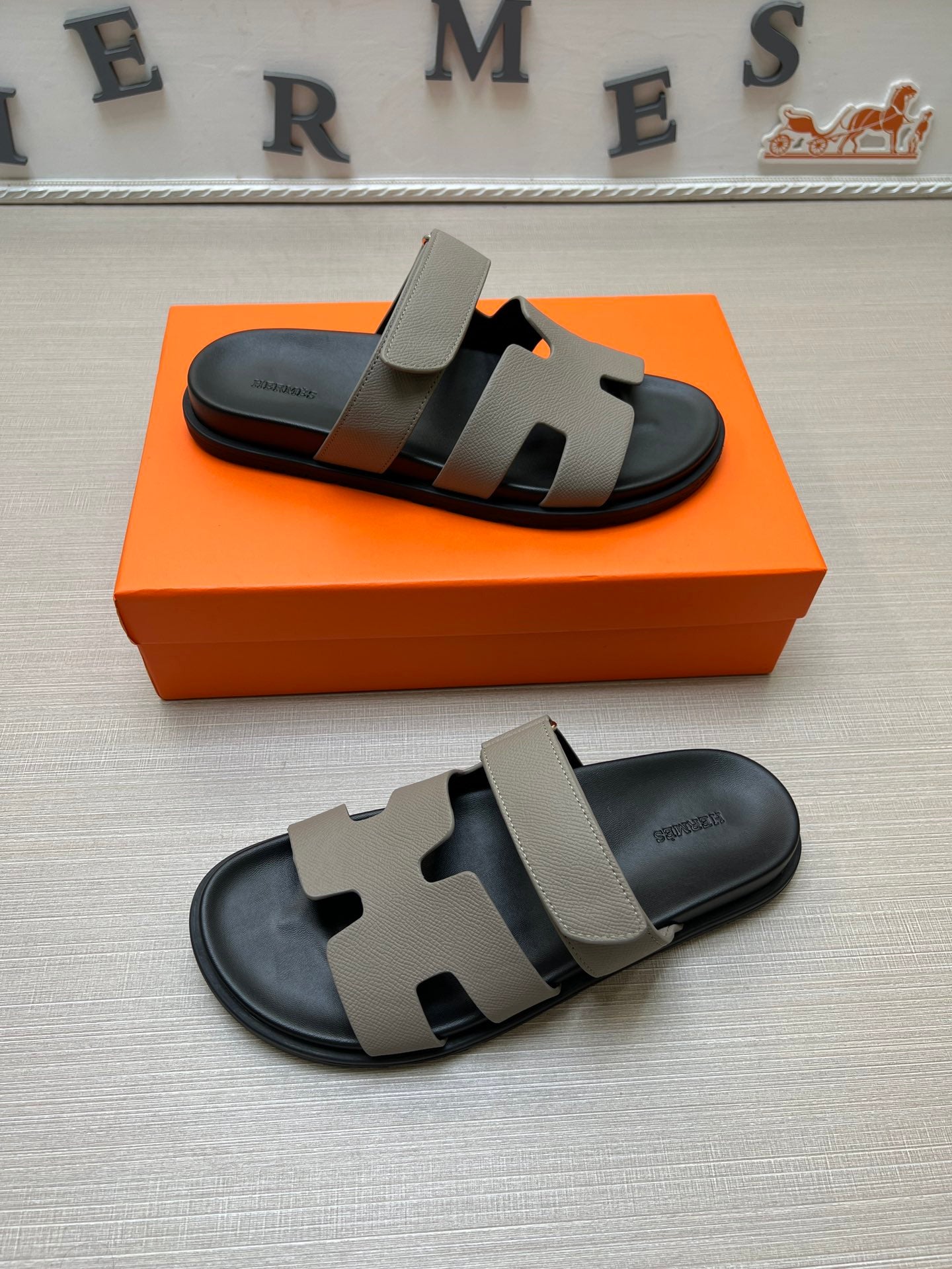 535RH5ZDE Stylish Slippers shoes