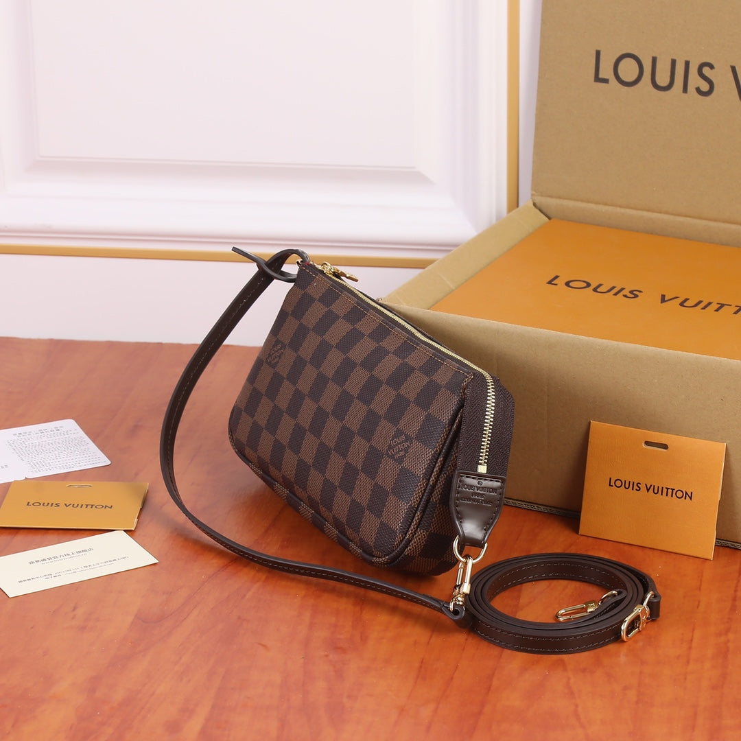 XE17BDE Stylish leather bag 