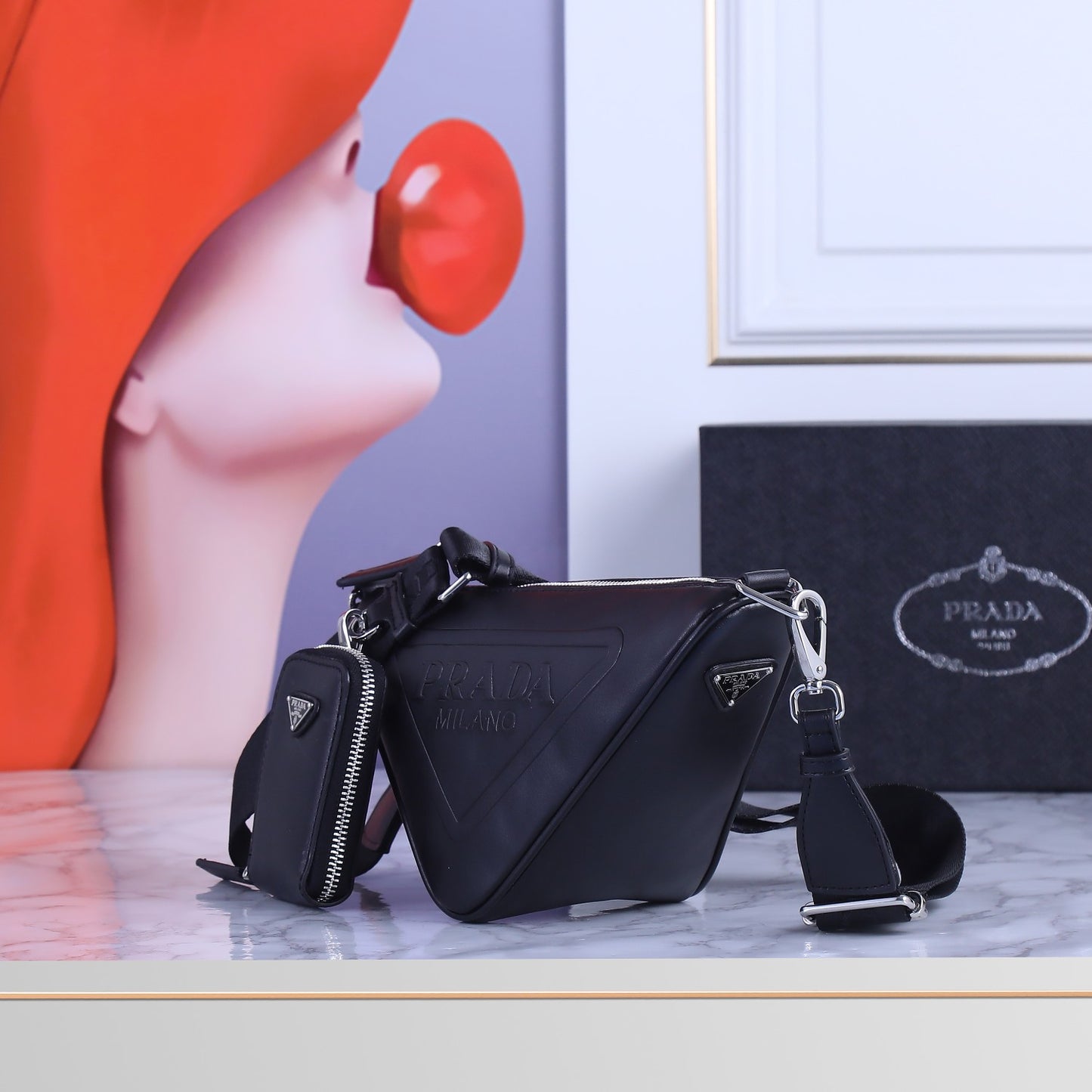 1XPD82BDE Stylish leather bag 