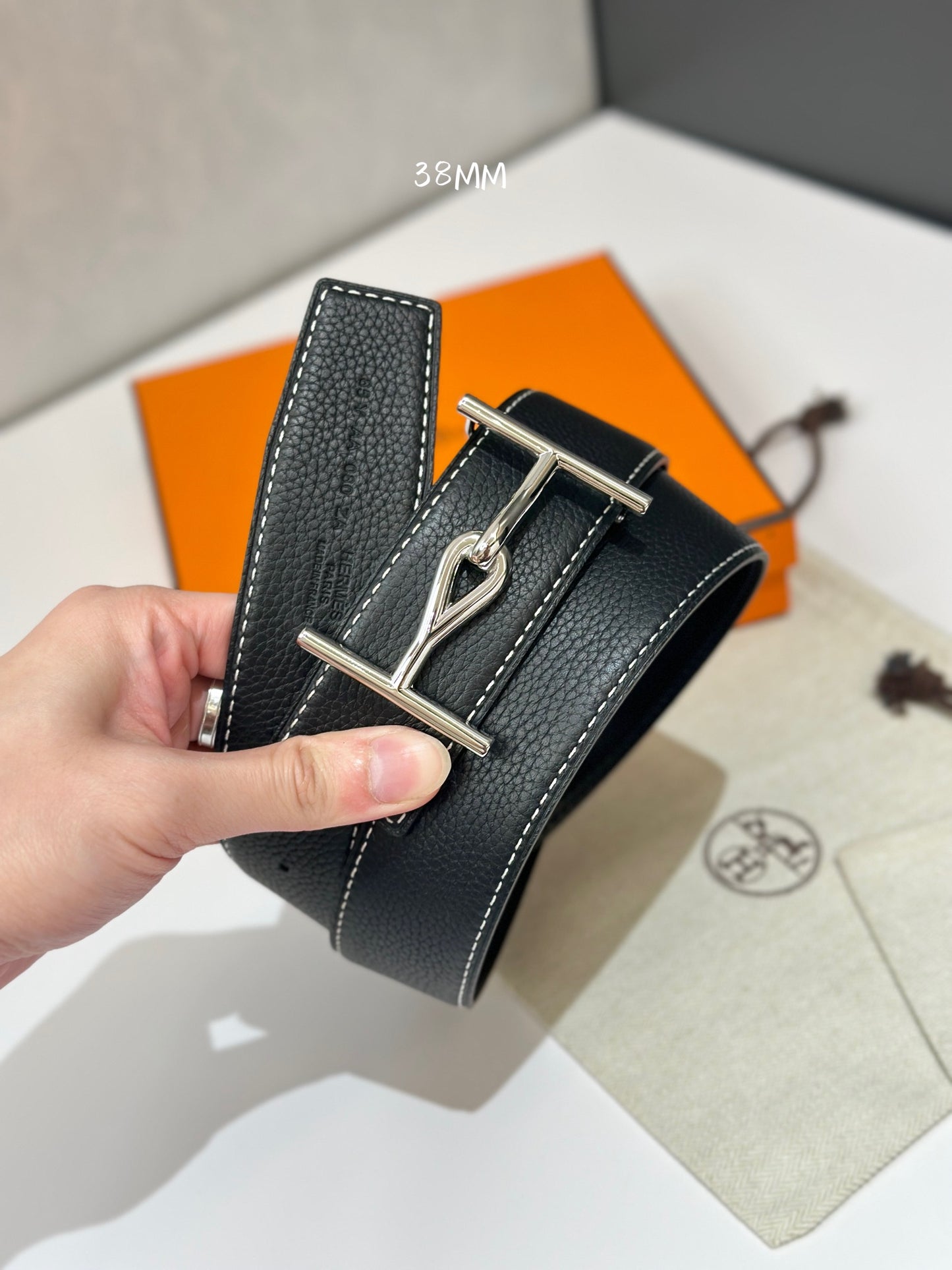 1WH195PDE Stylish  High quality belt With full package