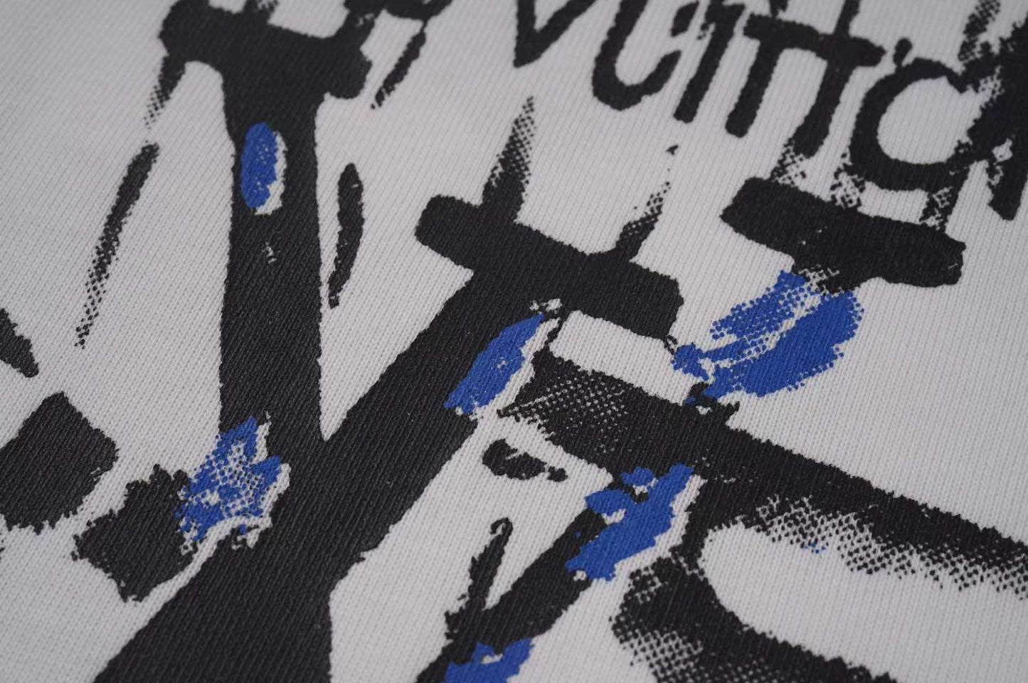175ZE6UDE Stylish T-shirts