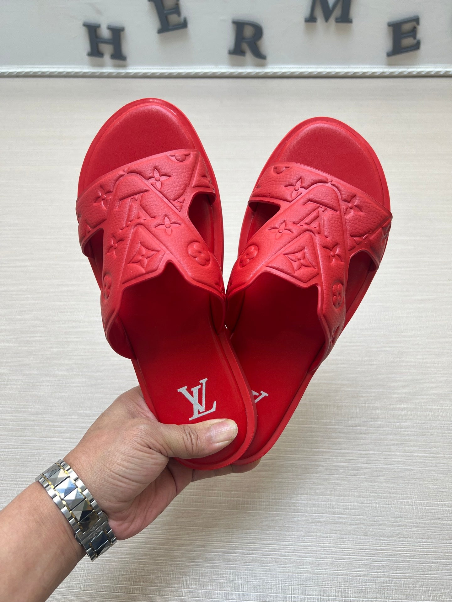 54E22ZDE Stylish slippers