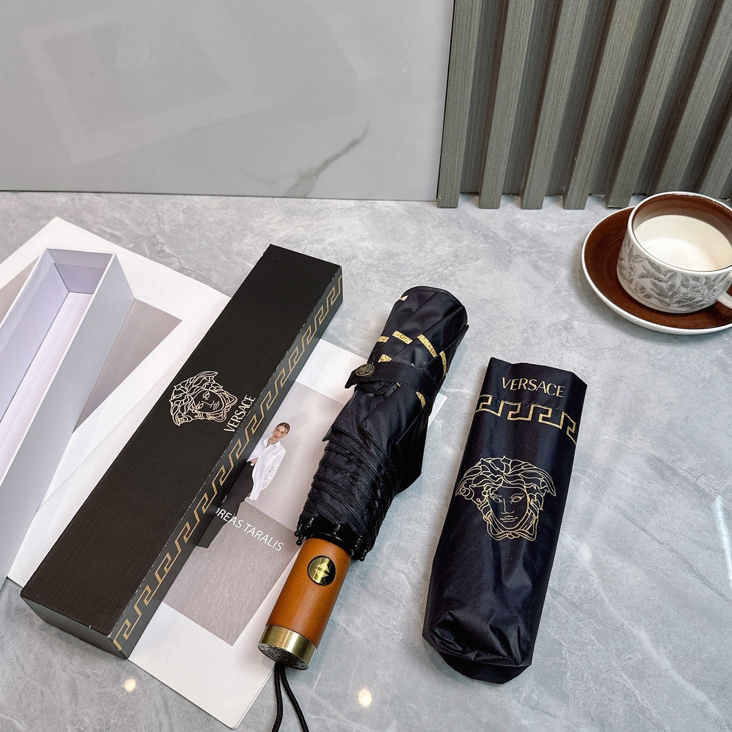 15RR112SDE Stylish UV resistant umbrella