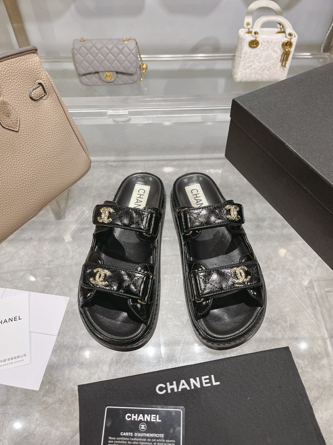 245RC9ZDE Stylish leather shoes