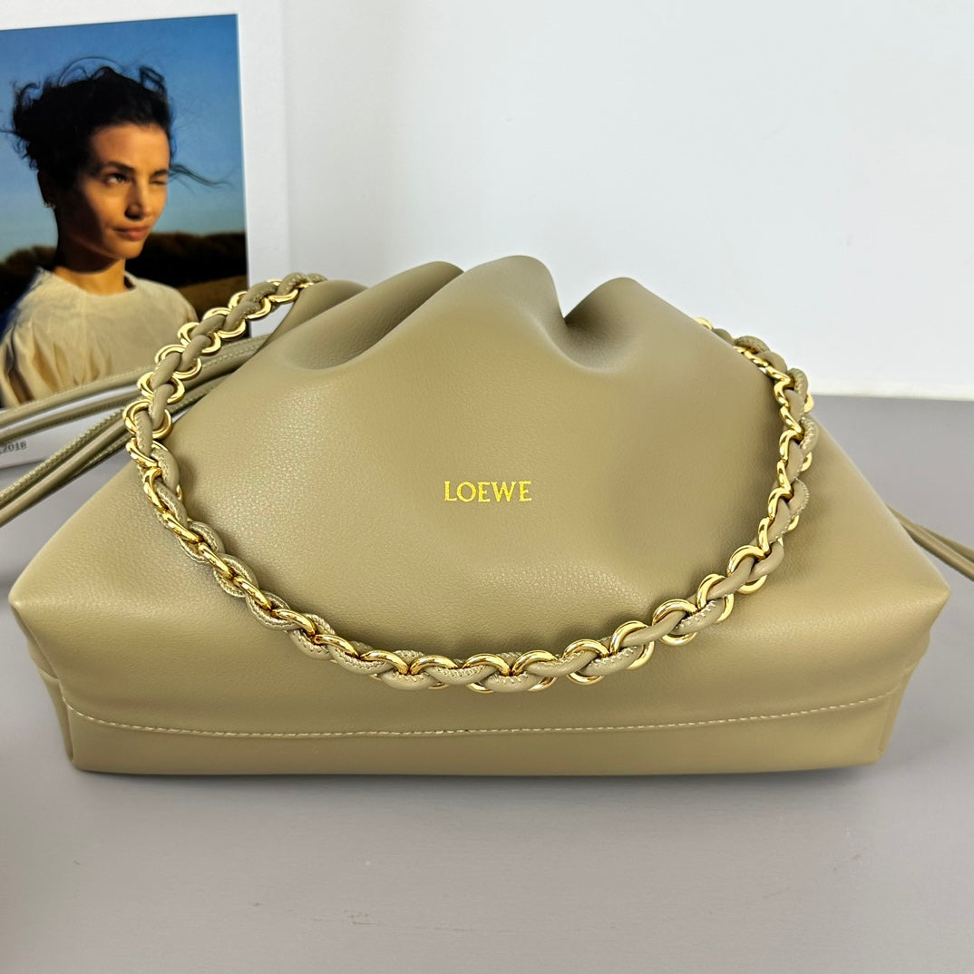 1XA64BDE Stylish leather bag