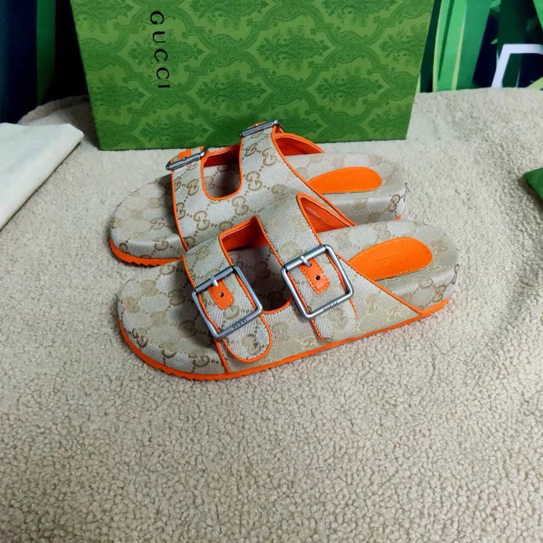 54B124ZDE Stylish slippers