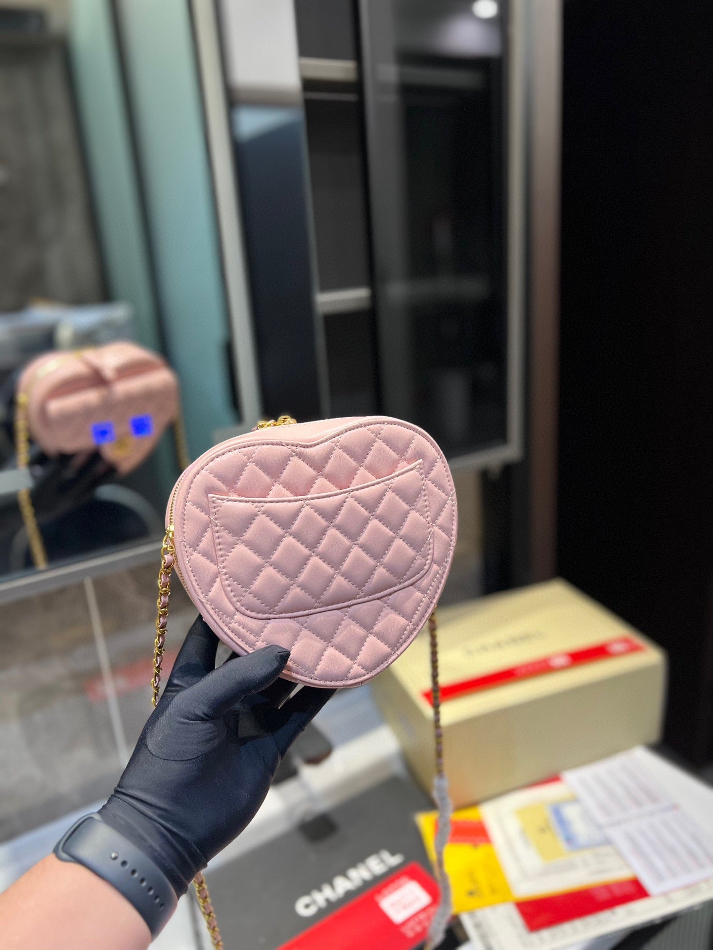 6XC195BDE Stylish leather bag 