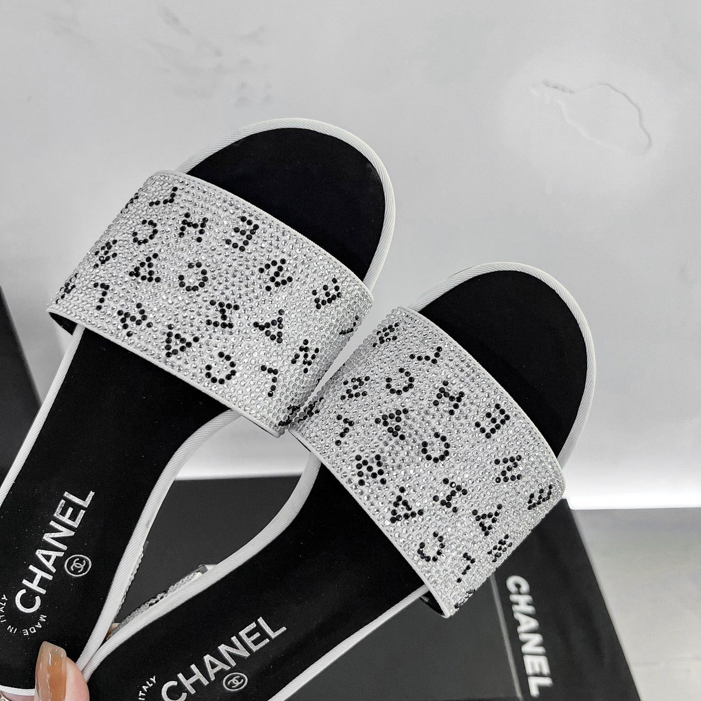 14C57ZDE Stylish sandals