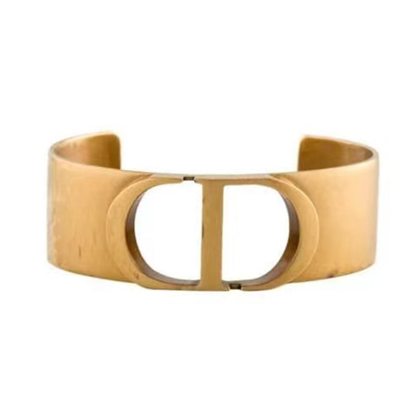 1D194KDE Stylish Bracelets