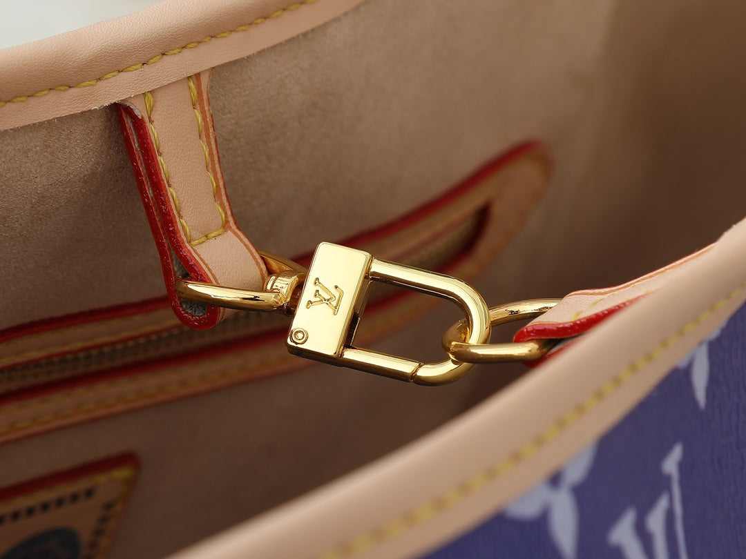 175NE3BDE Stylish leather bag