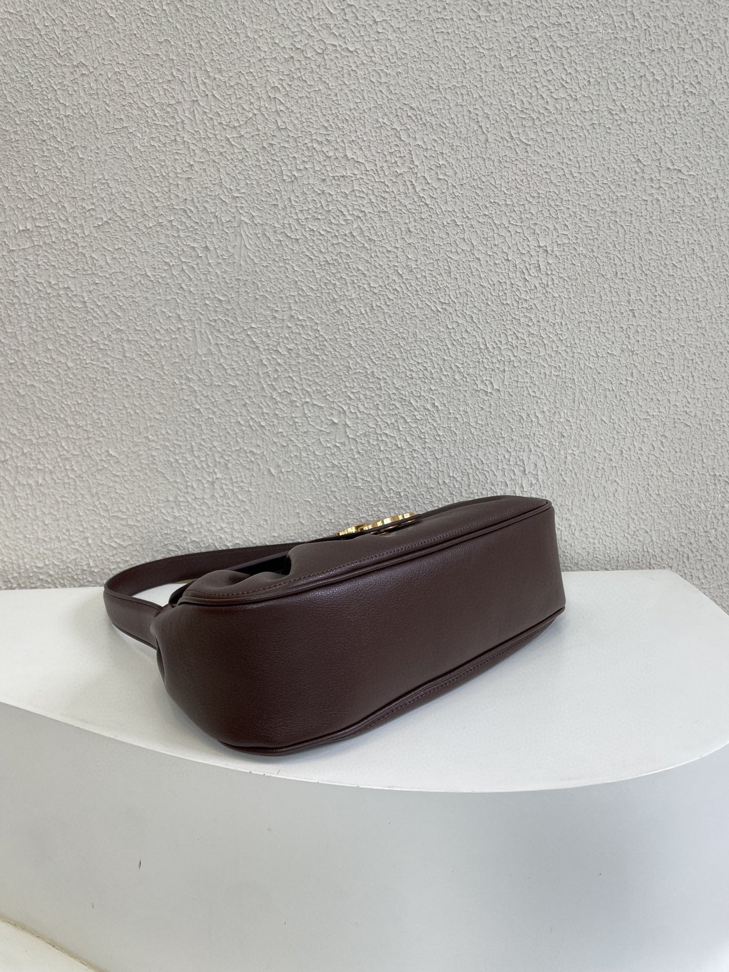 1XCL452BDE Stylish leather bag