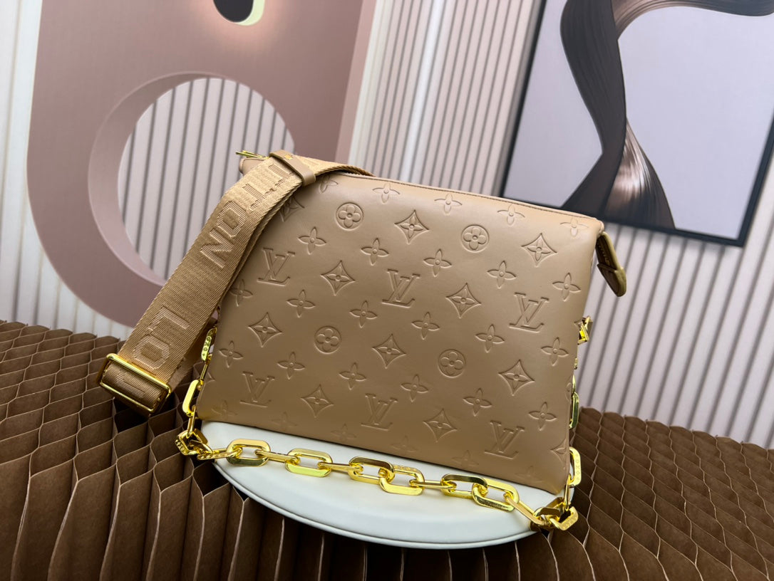 1XE181BDE Stylish leather bag 