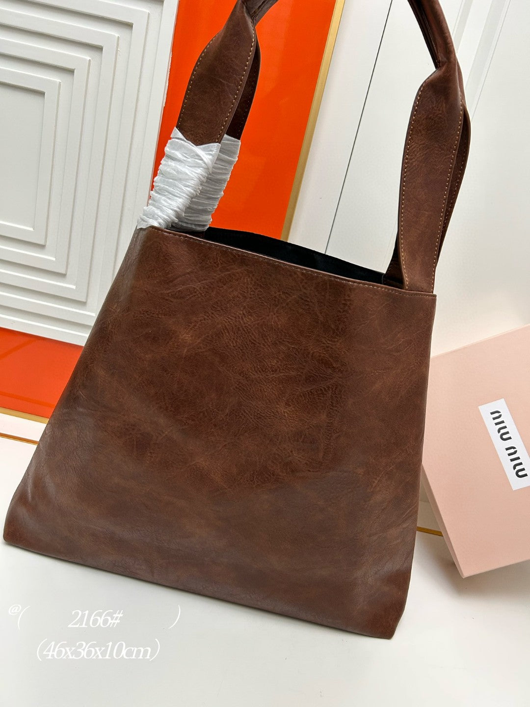 1XC379BDE Stylish leather bag 