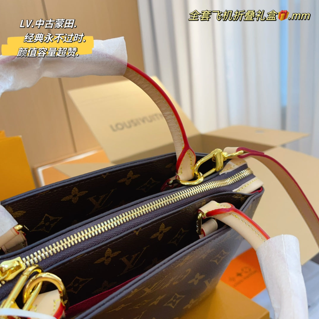 6XE196BDE Stylish leather bag 