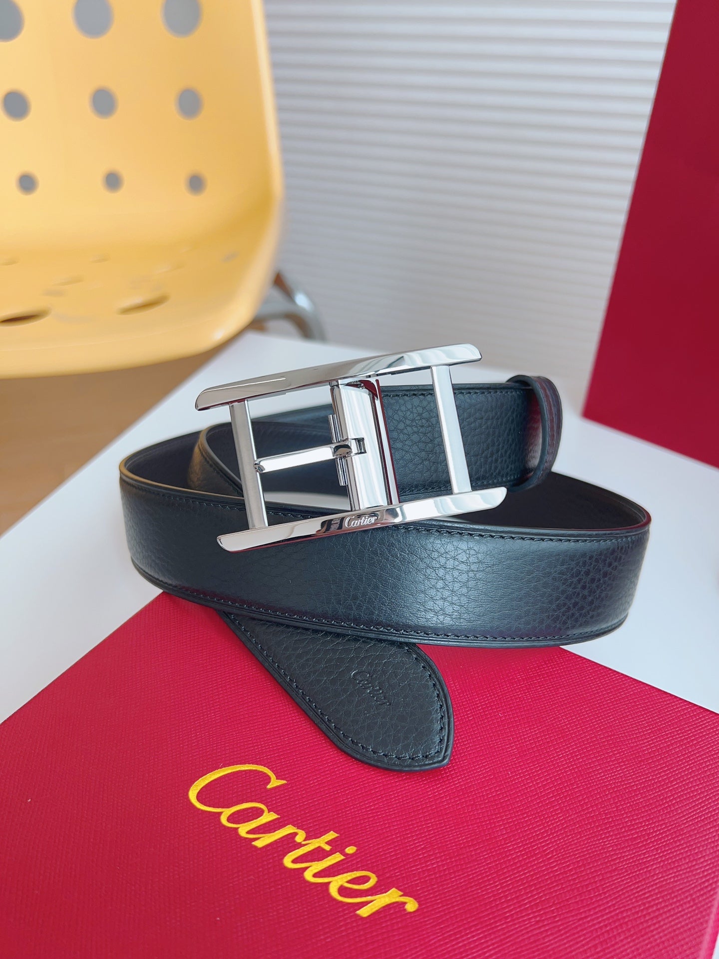 155RK242PDE Stylish  High quality belt With full package