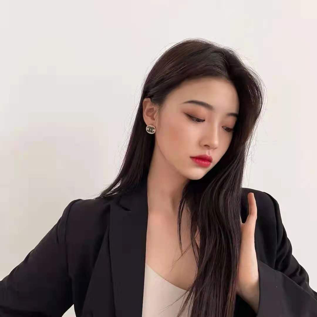 1YC164EDE Stylish Earrings