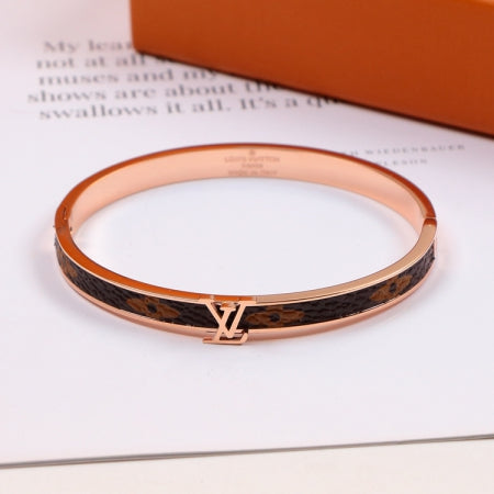 BE44KDE Stylish Bracelets