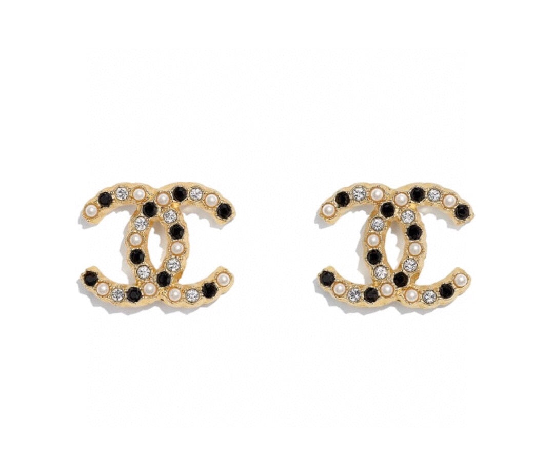 1YC402EDE Stylish Earrings