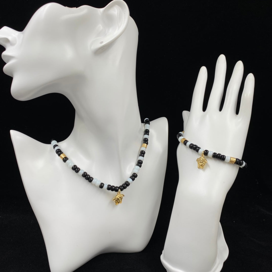 175RV59XDE Stylish  Necklaces . Bracelets