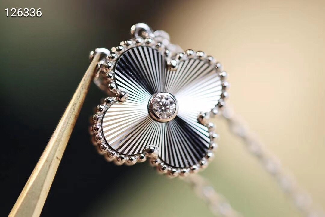 5XVA202XDE Stylish  rings,earrings, bracelets,necklaces
