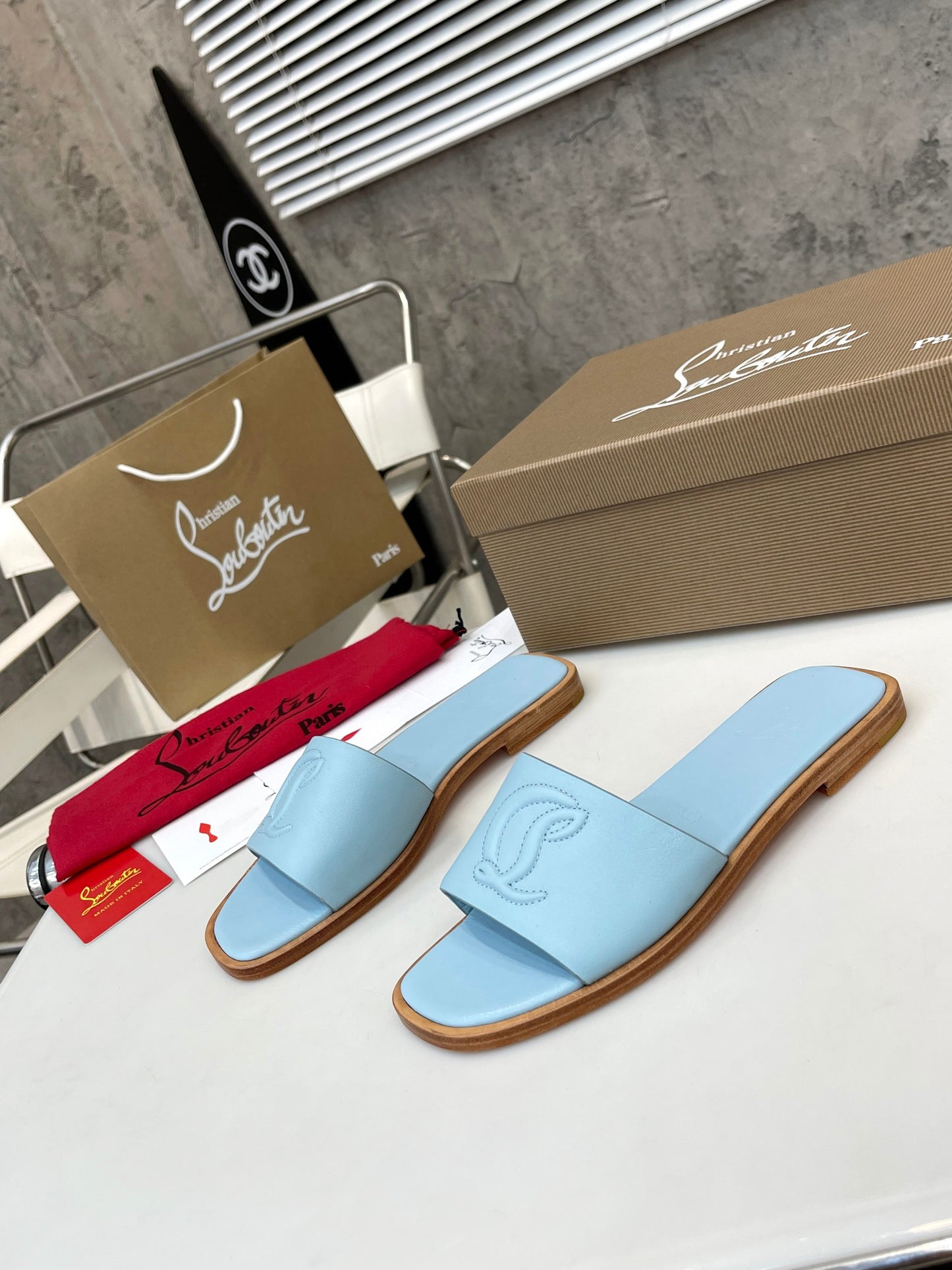 JXA29ZDE Stylish leather Slippers