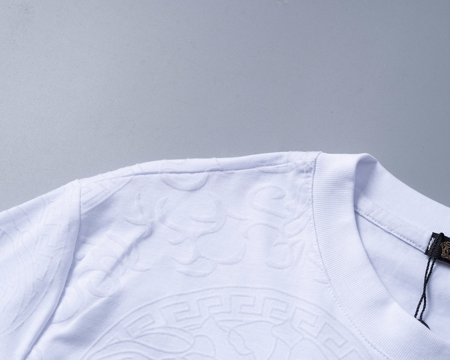 135WV114UDE Stylish shirt and shorts set