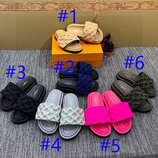 5QE13ZDE Stylish Slippers