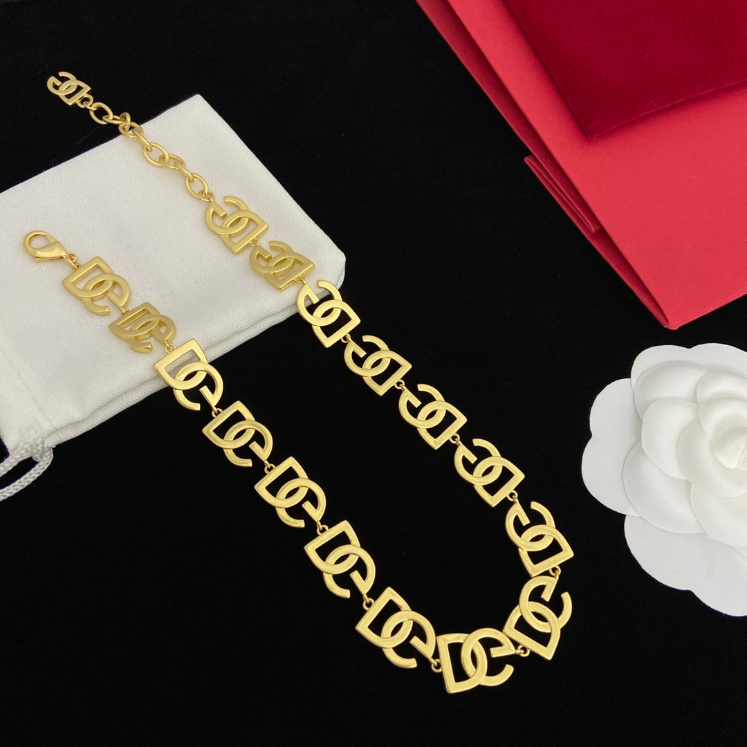 1NA137XDE Stylish  necklace earrings
