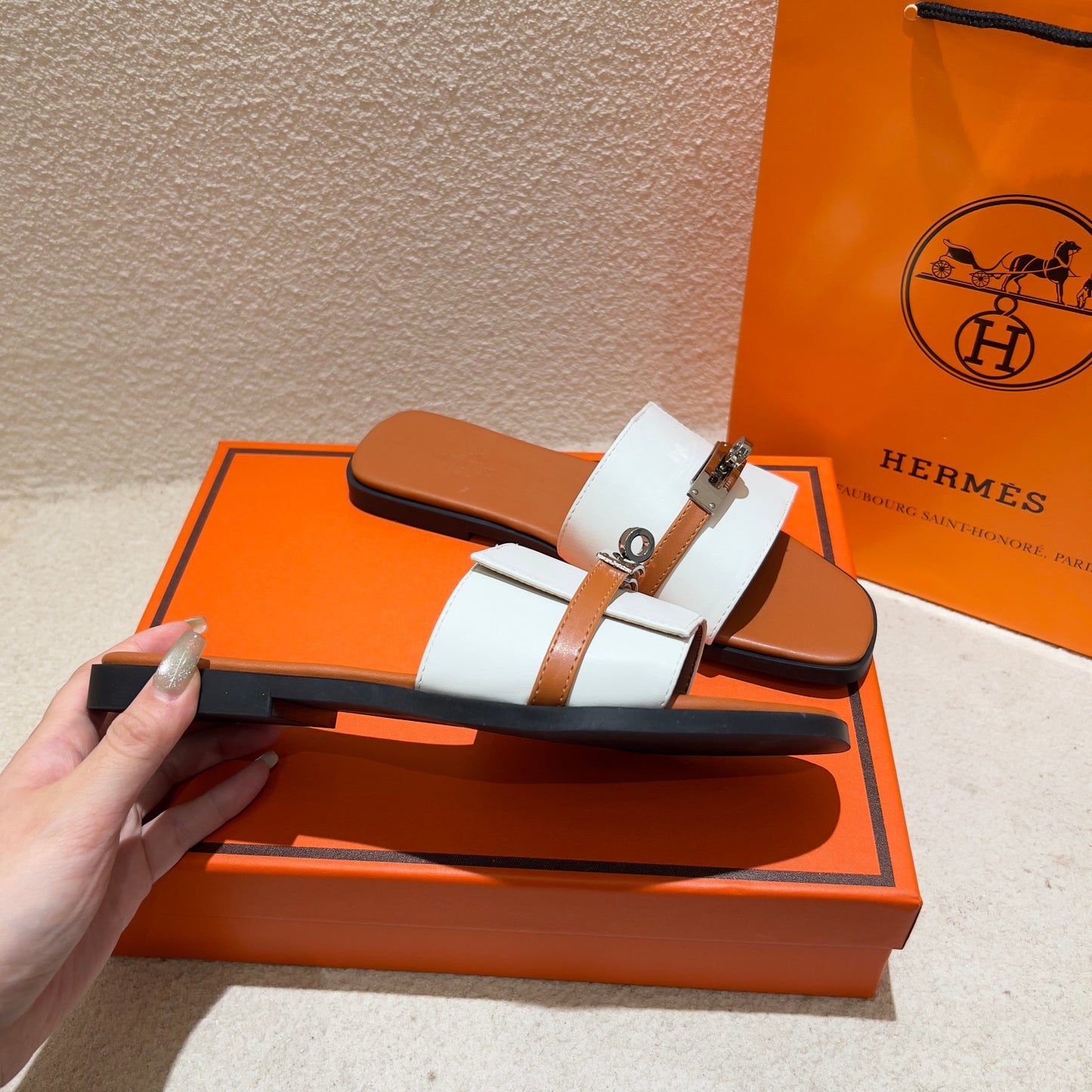 14H201ZDE Stylish Slippers