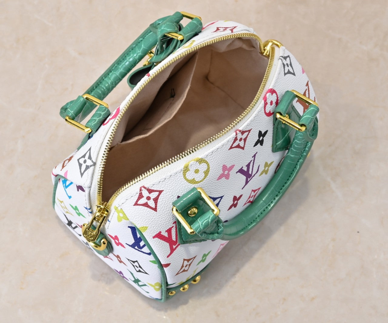 155NE74BDE Stylish leather bag