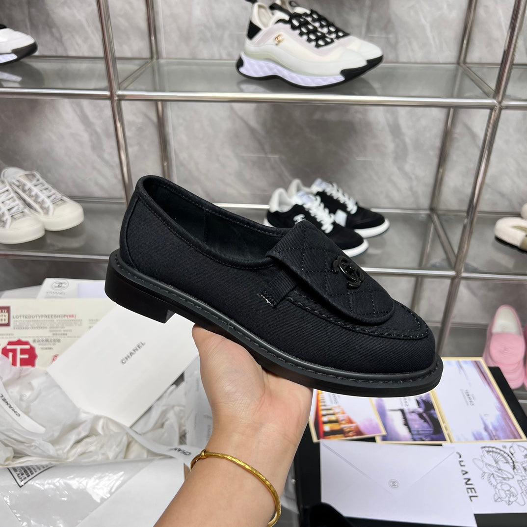 14C156ZDE Stylish Casual shoes Heel height 3.5cm