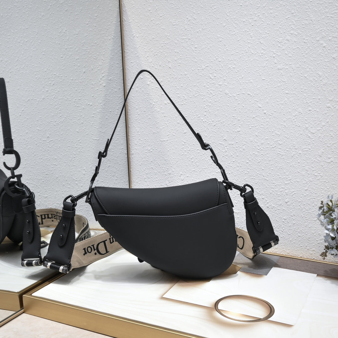 1WD115BDE Stylish leather bag