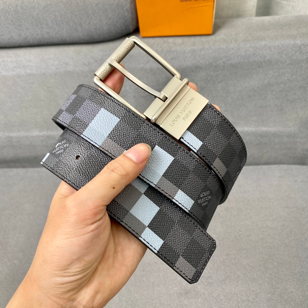 14E66PDE Stylish  High quality belt With full package