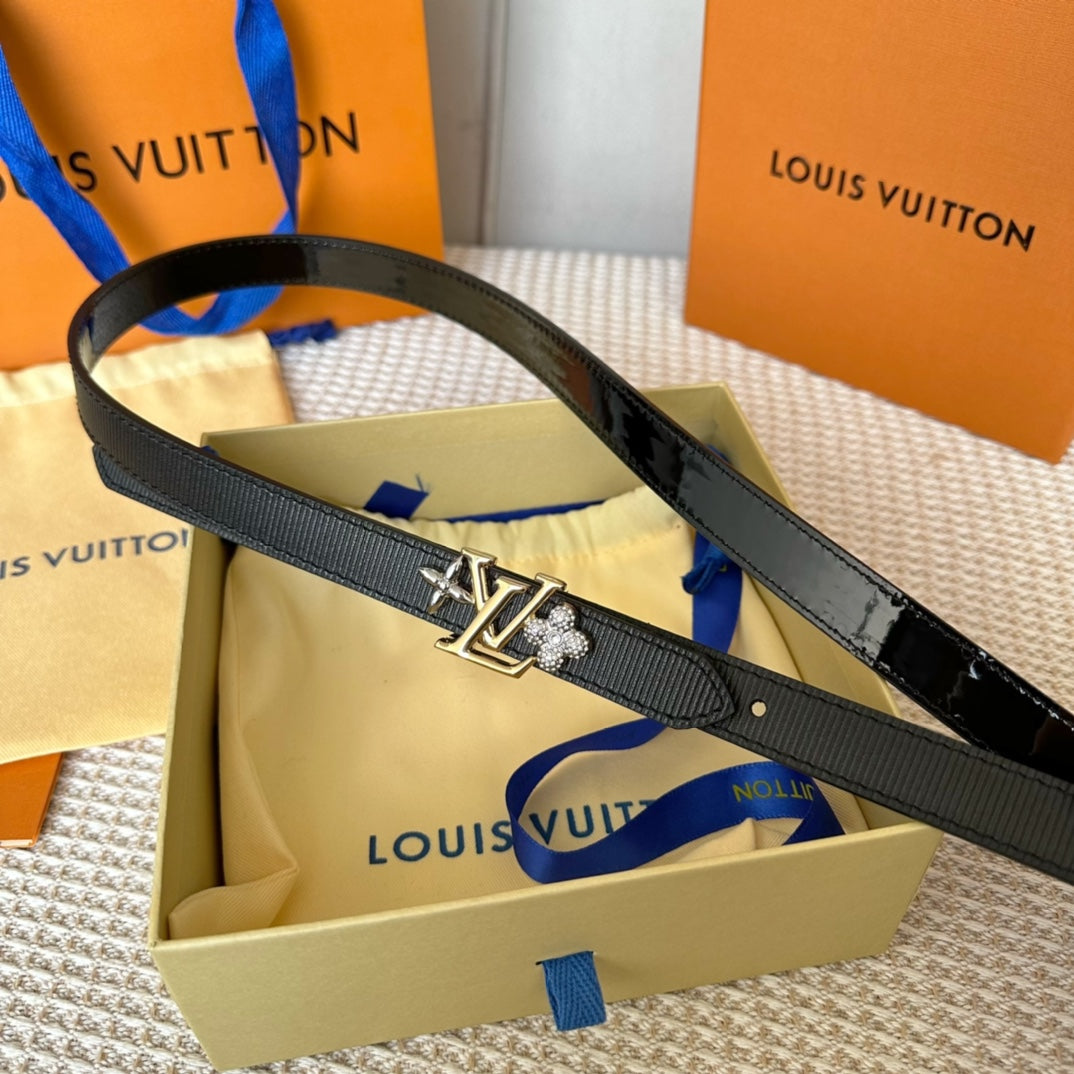 14E132PDE Stylish  High quality belt With full package