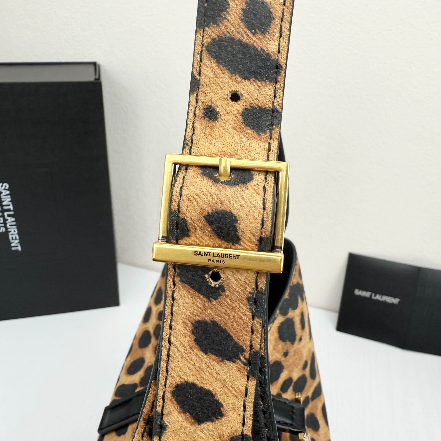 165NSL120BDE Stylish bag