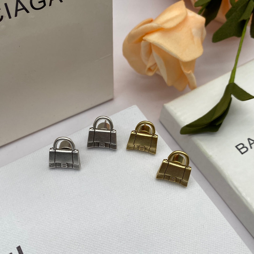 14J148EDE Stylish Earrings