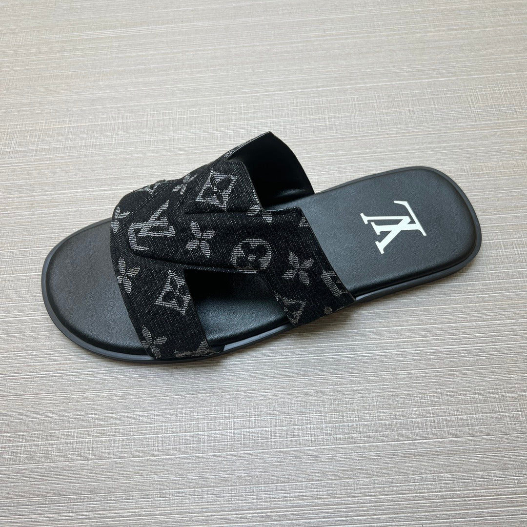 54E29ZDE Stylish slippers