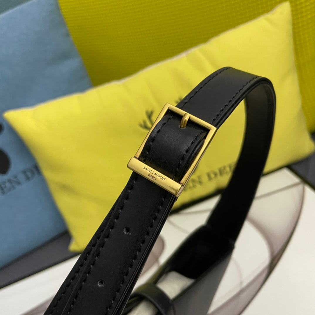 4XSL29BDE Stylish leather bag 