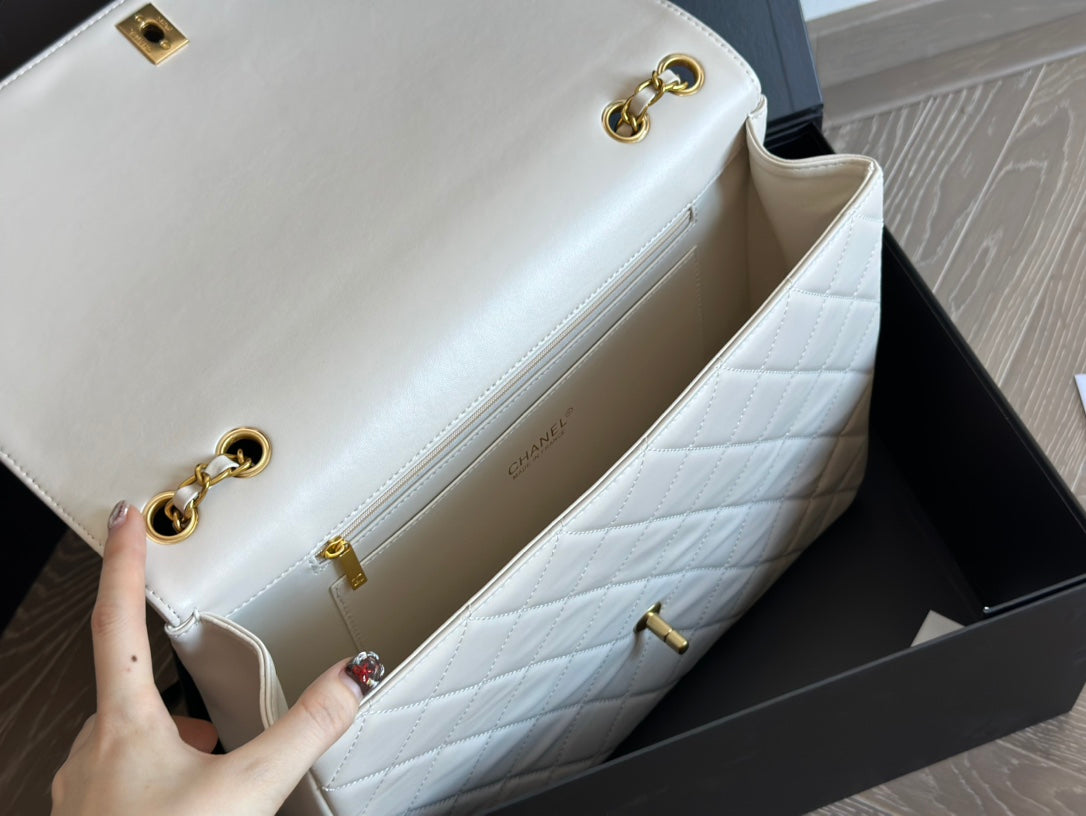 6XC246BDE Stylish leather bags